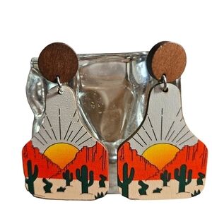 Desert sunset landscape earrings.
